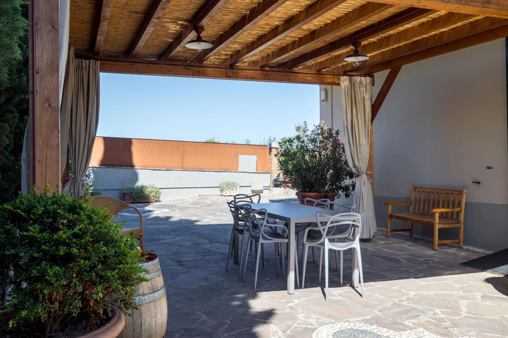 La Catena Apartment With Pool Ulignano Exteriér fotografie